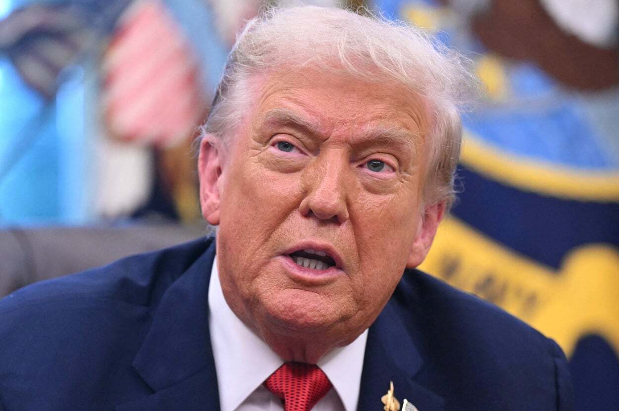 💥特朗普又嘲拜登!白宫都搞起来了,粉丝都看不下去了!