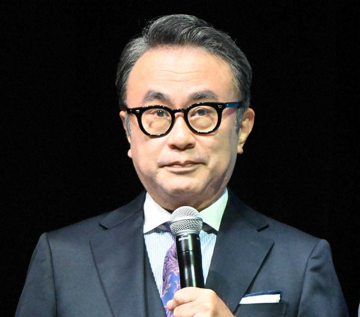📢 首相演讲遭“起哄”?三谷幸喜:这波操作有点过!