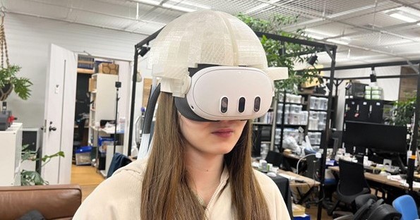 💥头顶遭袭?!《葬送的芙蕾莲》学生发明的“发型攻击”头盔!