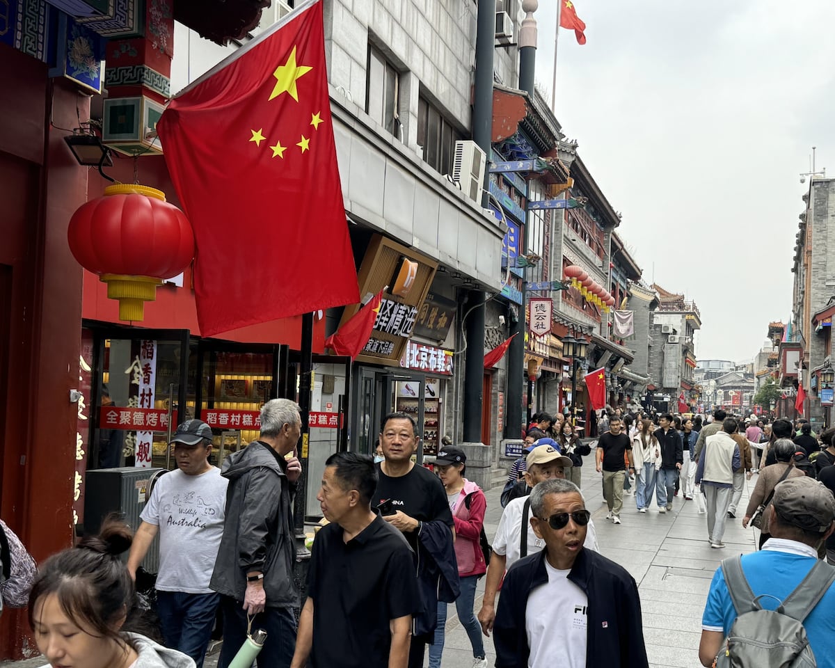 📉中国物价跳水！猪肉暴跌17%，生活成本降了？