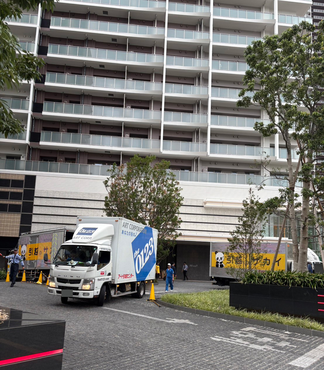 🚨百万富翁的血泪告白：买房竟是人生大坑！