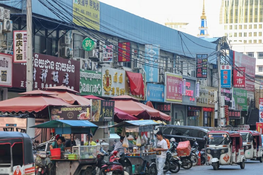 🚨柬埔寨惊魂:韩网主播直播“碰瓷”犯罪,赚得盆满钵满!