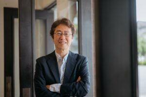 💥23年引爆！仇恨言论暴涨400万，真相竟是…（AERA） 封面