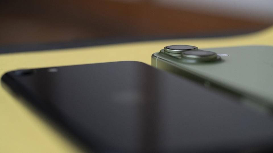 📱iPhone 17试用3周:还是爱上小屏SE!