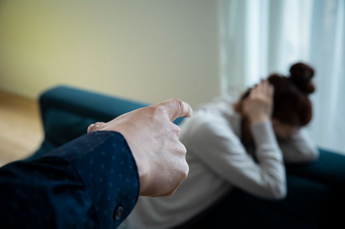 💔 夫妻间的精神虐待：男女真相大揭秘！