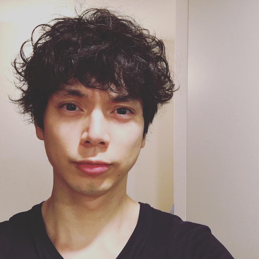 😱昔日男神变沧桑！16年婚姻后，认出他了吗？