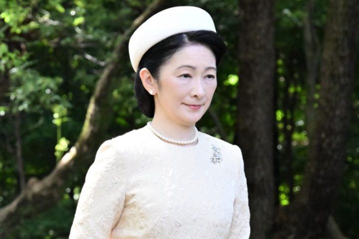 👑纪子妃：终于摆脱了“土味”巨型蝴蝶结！