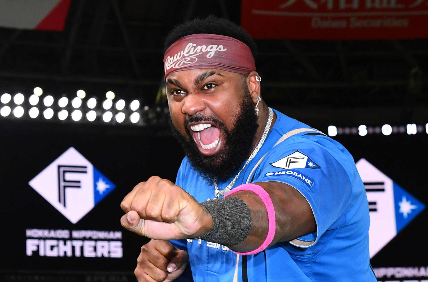 💥外援巨星落寞！曾封打击双冠，如今黯然离队！