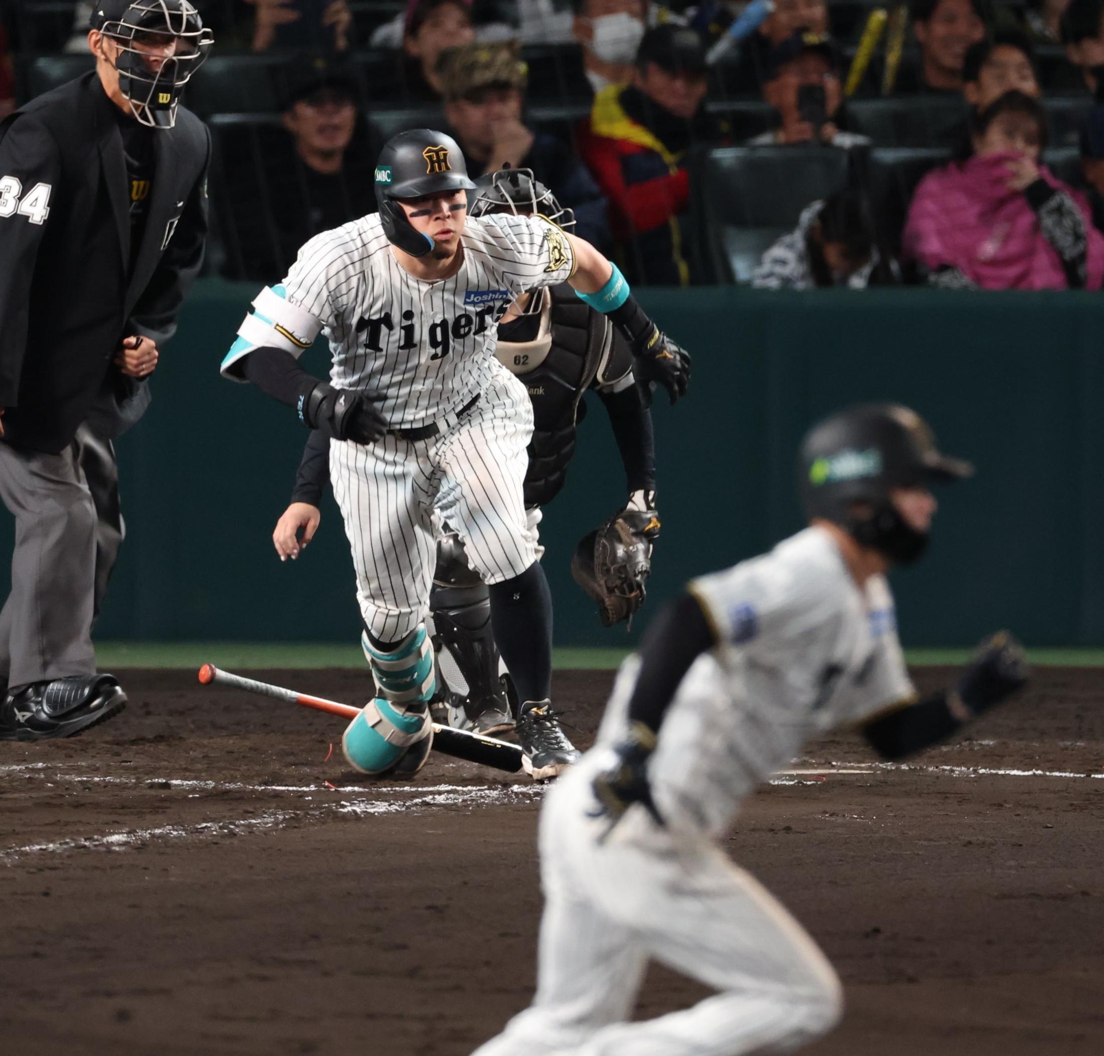 🔥佐藤辉：绝境反击！一棒点燃追分火花！