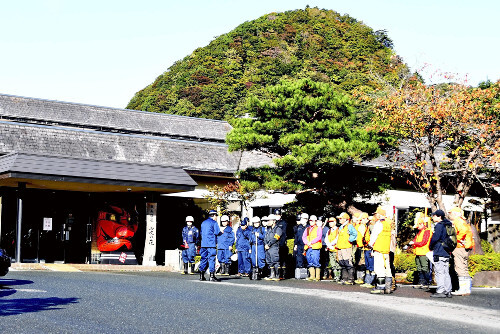 ⚠️秋日美景藏杀机！熊袭事件频发，北上市长痛心疾首！