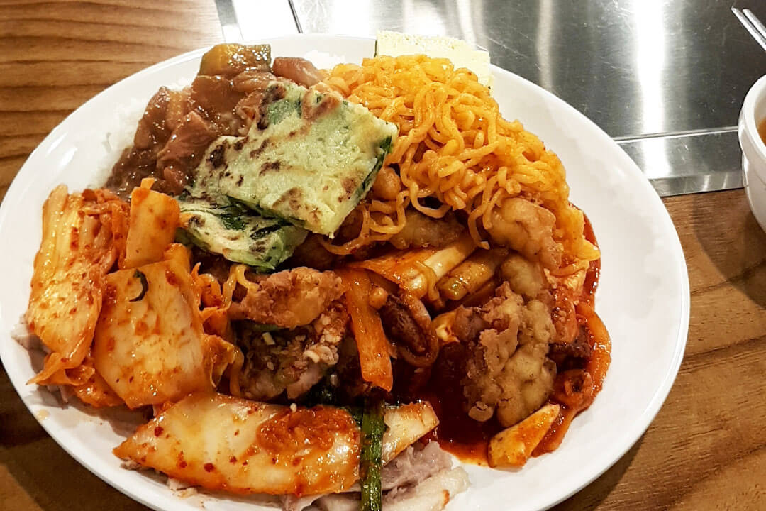 🔥韩国“吃到撑”的苦涩真相:千元畅吃,却糟蹋了美食!