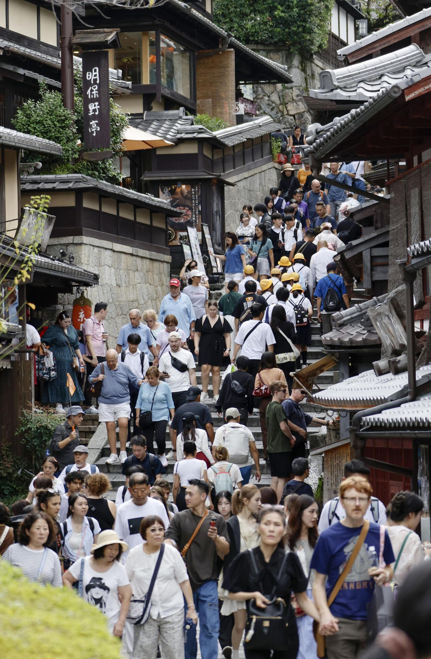 🇯🇵💥冲！3000万游客！中国游客掀起赴日狂潮！