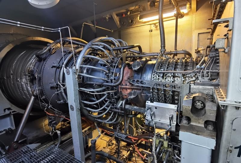 🔥旧引擎逆袭!AI数据中心电荒奇解?