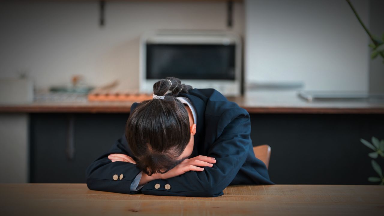 😭 55万月薪,女儿考砸了…却说“我想去这!”崩溃的一夜。