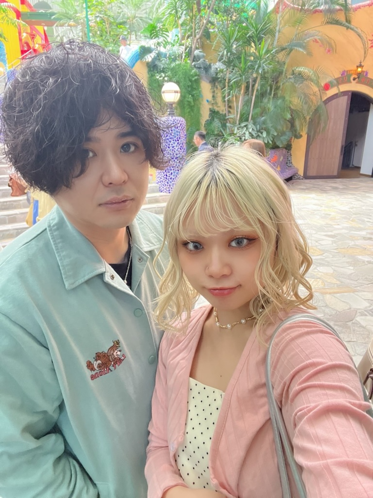 💥年龄差11岁!老婆22岁,老公33岁,婚后超自由!