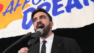 🚨纽约市长之争：社工+穆斯林，美国都惊了！ 封面