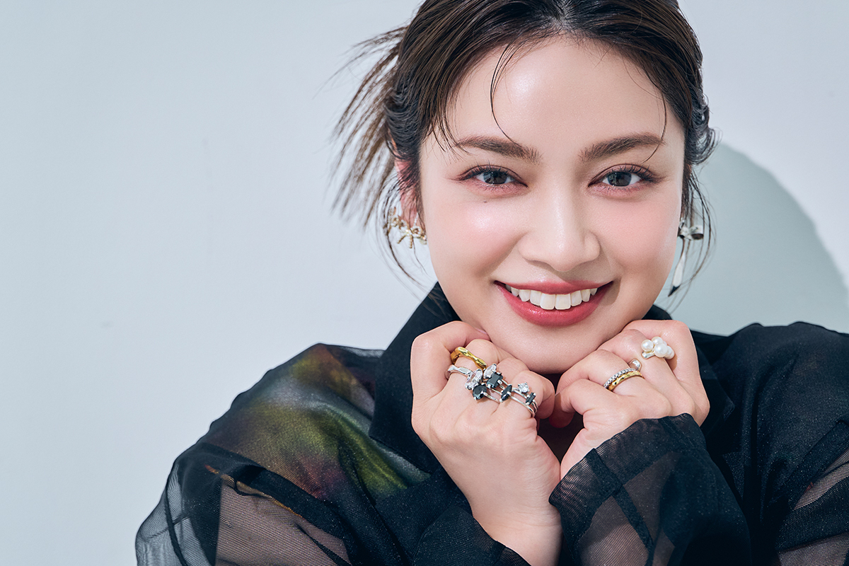 😭泪洒异国!爱梨:婚后育儿的崩溃与坚强!