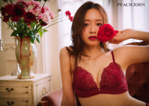 🍑欲罢不能！柔美内衣，展现你的完美曲线！ 封面