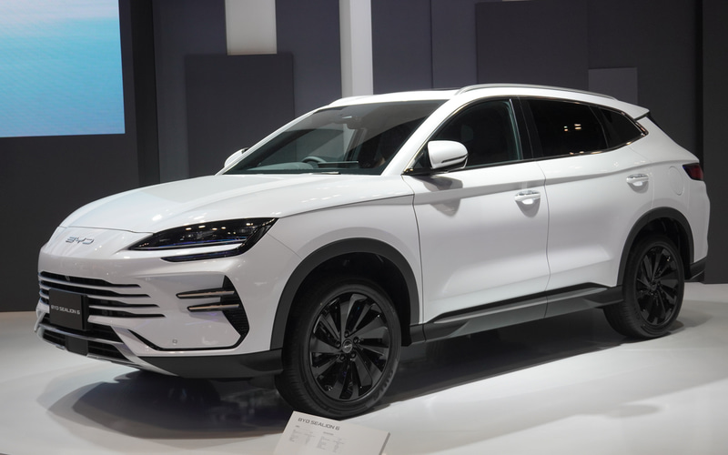 💥比亚迪“海狮6”:燃爆日本!混动新势力来袭!