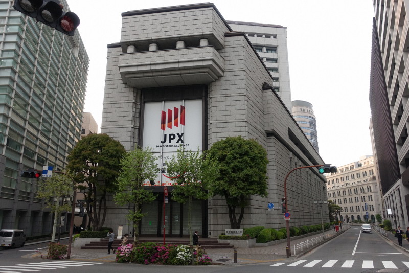 💥股市崩了？假期回来，东京市场要炸了！