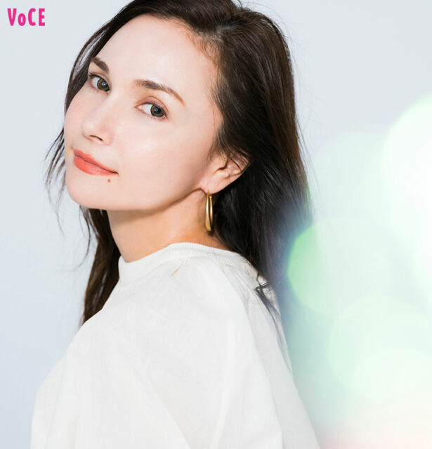 👀 男人约会还偷看美女?背后藏着啥秘密!