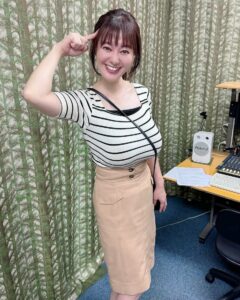 🔥前NHK女主播大胆秀！铁棒姿引爆全网，太拼了！ 封面