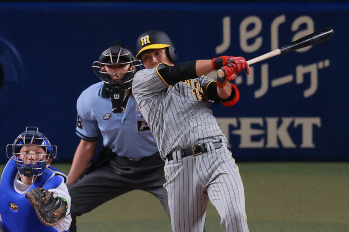 ⚾️弃投从打？神户24岁天才逆袭！