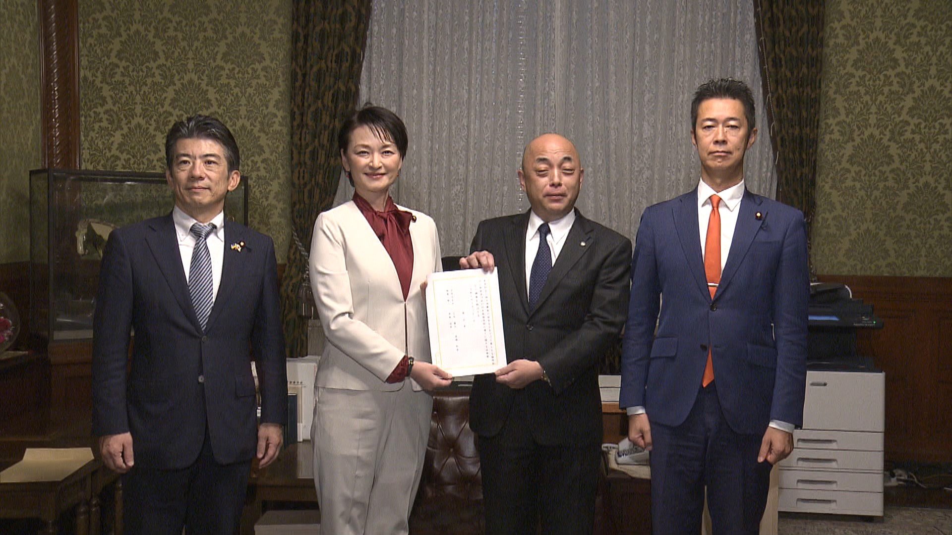 🍚零食税？别做梦了！立宪党提出：食物减税，最多两年！