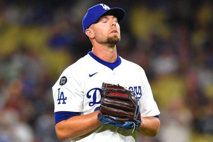 🔥别再让他上场了！37岁老将，美记者都怒了！