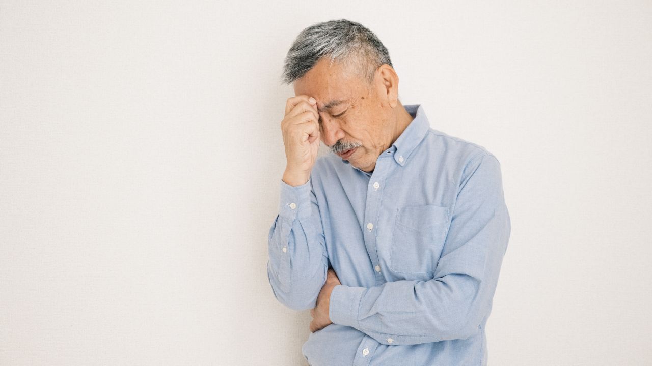 💔 爸,我还能伺候你多久?(老爸的220万养老金,儿子的“一句话”!)