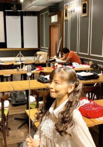 👰‍♀️ 闪婚+分居？47岁女星恋情大曝光！国民偶像竟是夫君！ 封面