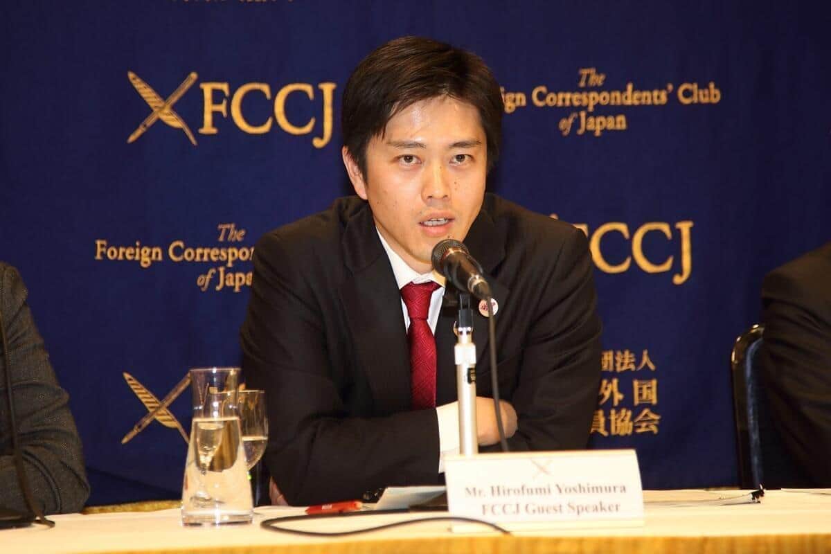 💥议员“口无遮拦”，知事反击！网友：太掉价！