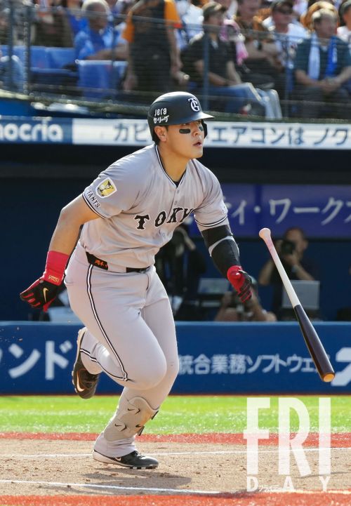 💥巨人大牌闹翻天！阿部教练VS高层，内幕大揭秘！