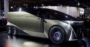 ✨雷克萨斯放大招！四轮、三轮、竟还有…？😱 封面