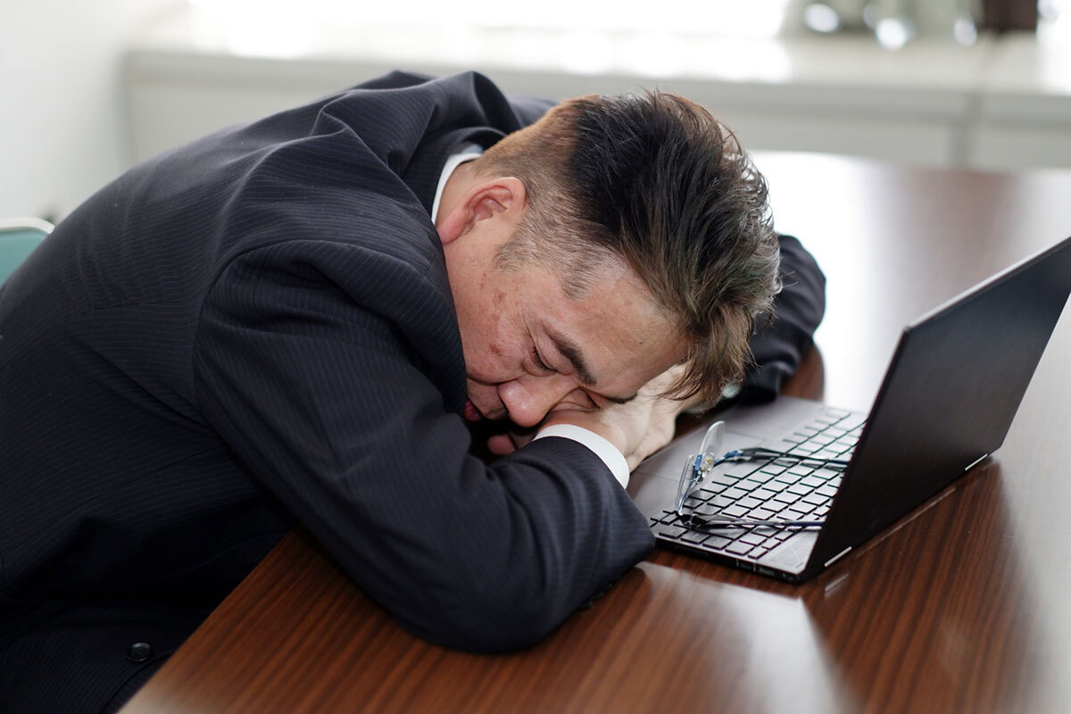 😱 老旧日语=被淘汰?IT圈“老干部”标准曝光!