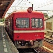 ⚠️列车员竖中指发车！“鬼灭”车站陷风波，铁道迷狂拍惹祸！