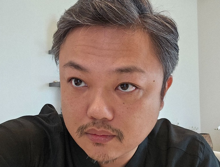 💰100亿身家大叔寻妻，报名者挤破头！😱