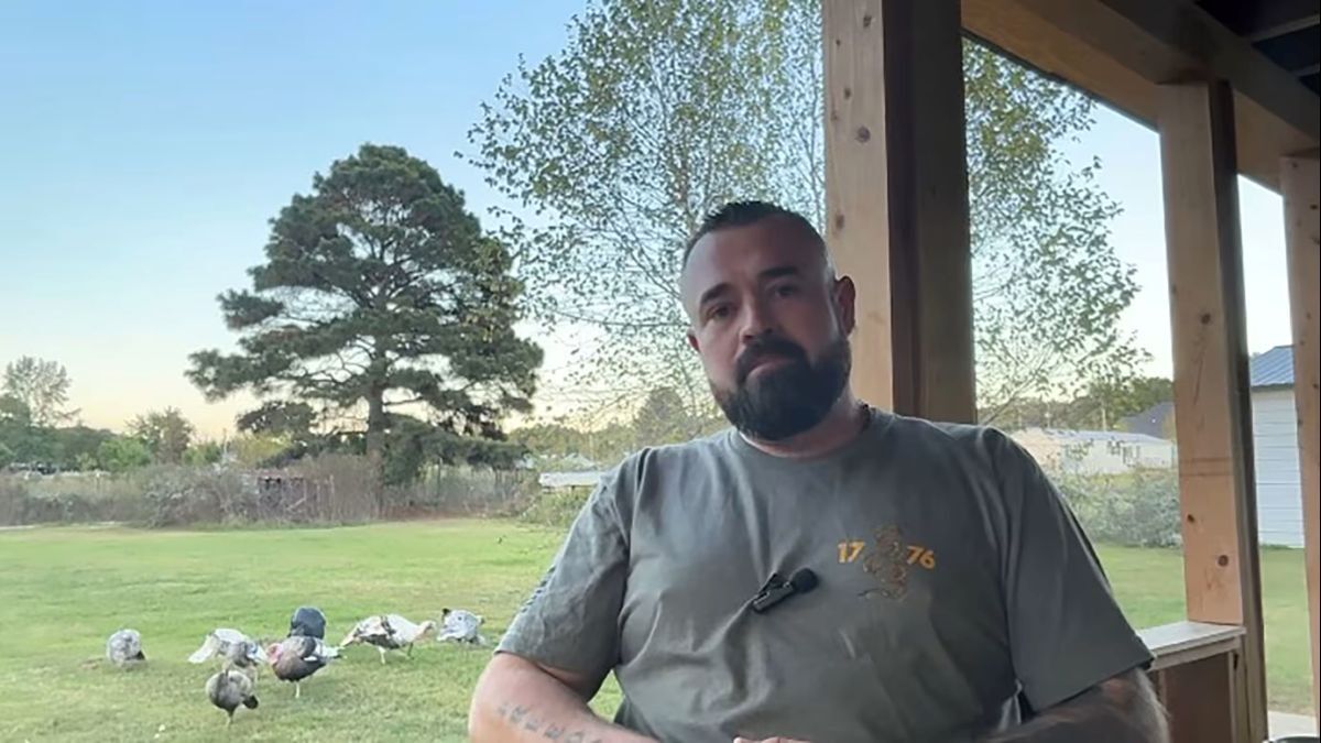 💥父仇杀恶徒，竟选警长？！