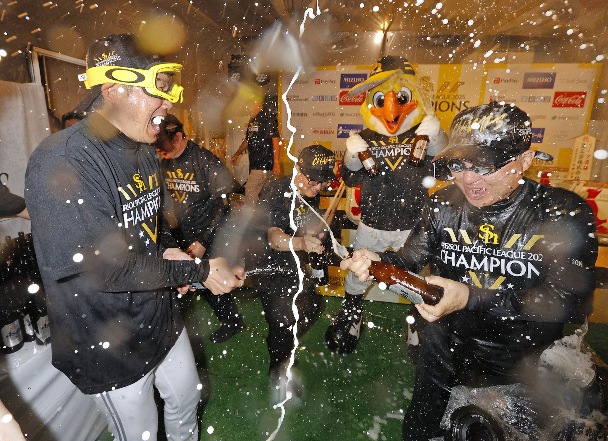 🍺独乐难！棒球夺冠，啤酒也喝不痛快？