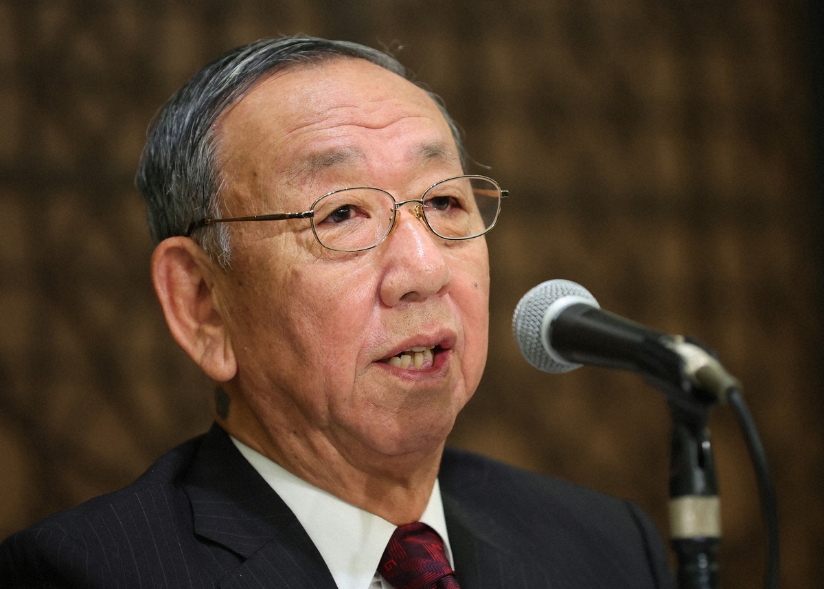 ⚾️ 巨人队长：这孩子…是来当捕手的吗？