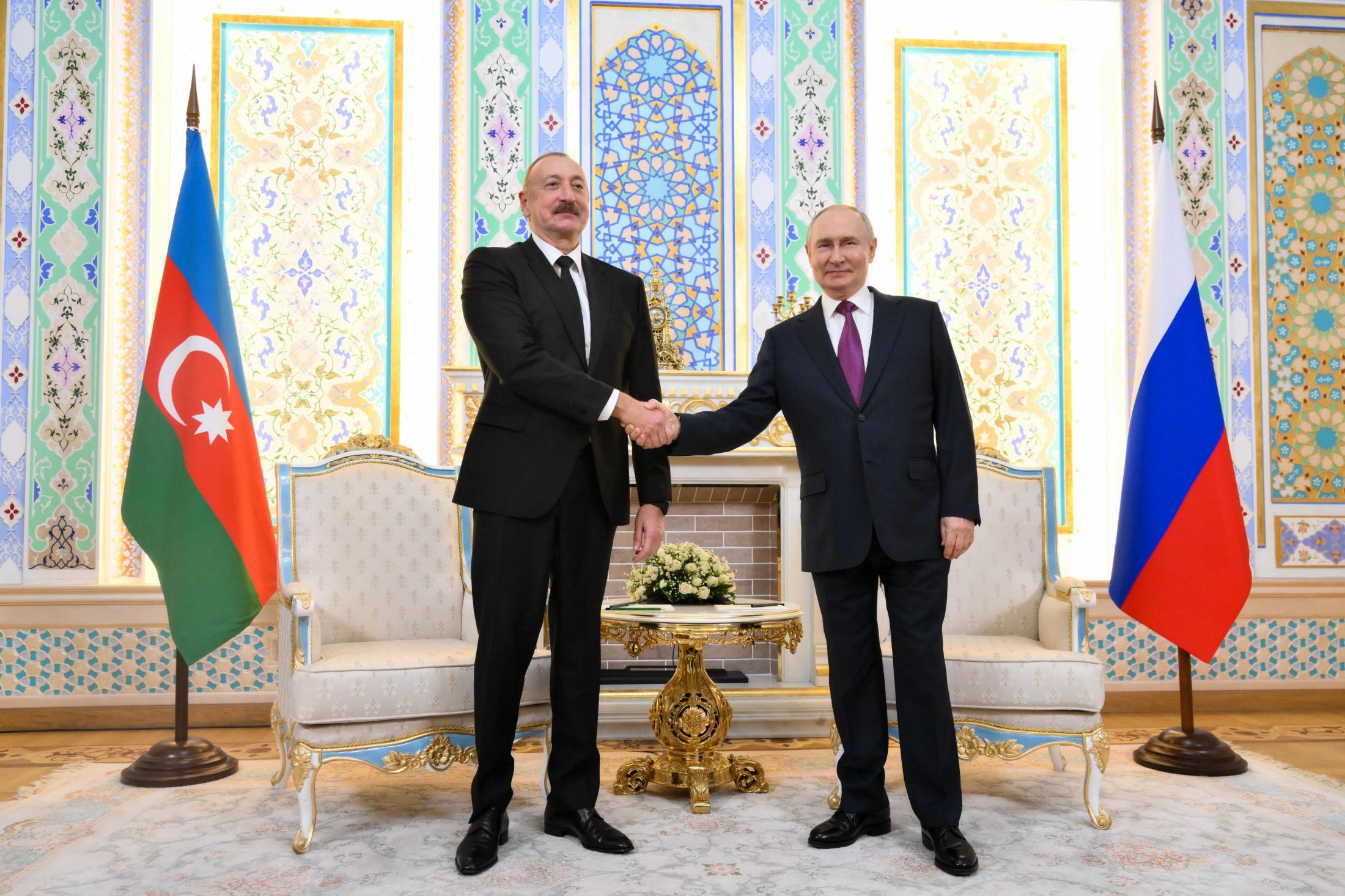 💥俄方承认:误击阿塞拜疆飞机!