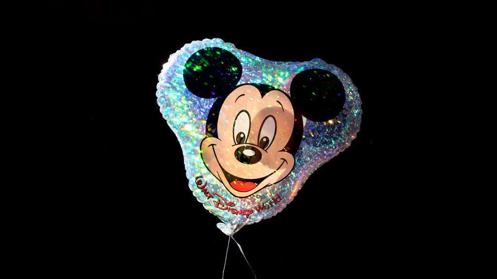 🎢迪士尼门票疯涨！父母们拼了也要带娃去！