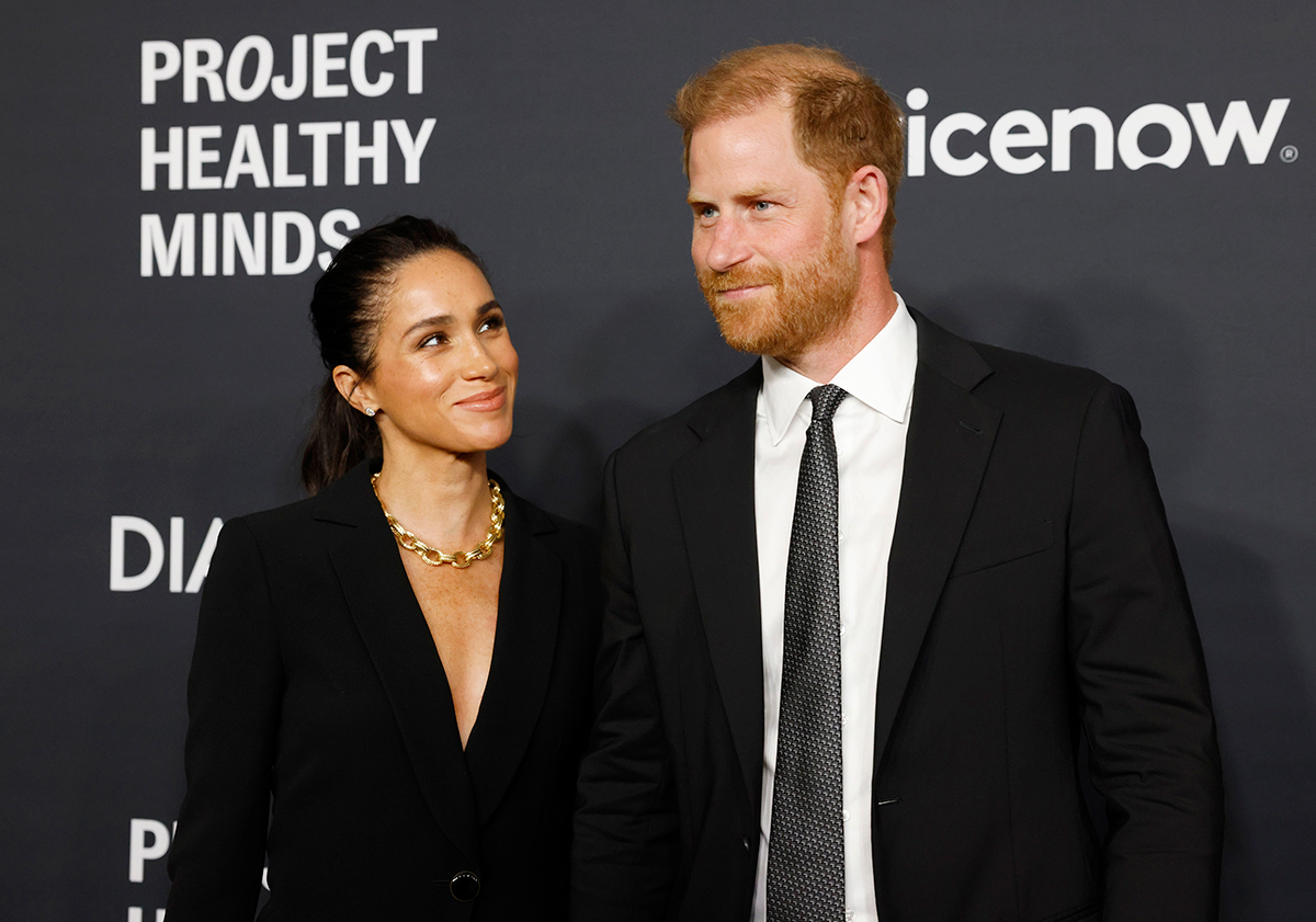 👑梅根妃放大招!巴黎时尚圈炸锅,真·霸气!(フィガロジャポン)