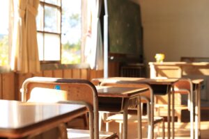 💔 留不住的青春：日本青少年自杀人数创新高！ 封面