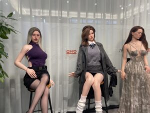 💔 离婚后，他娶了个…娃娃？（文春在线） 封面