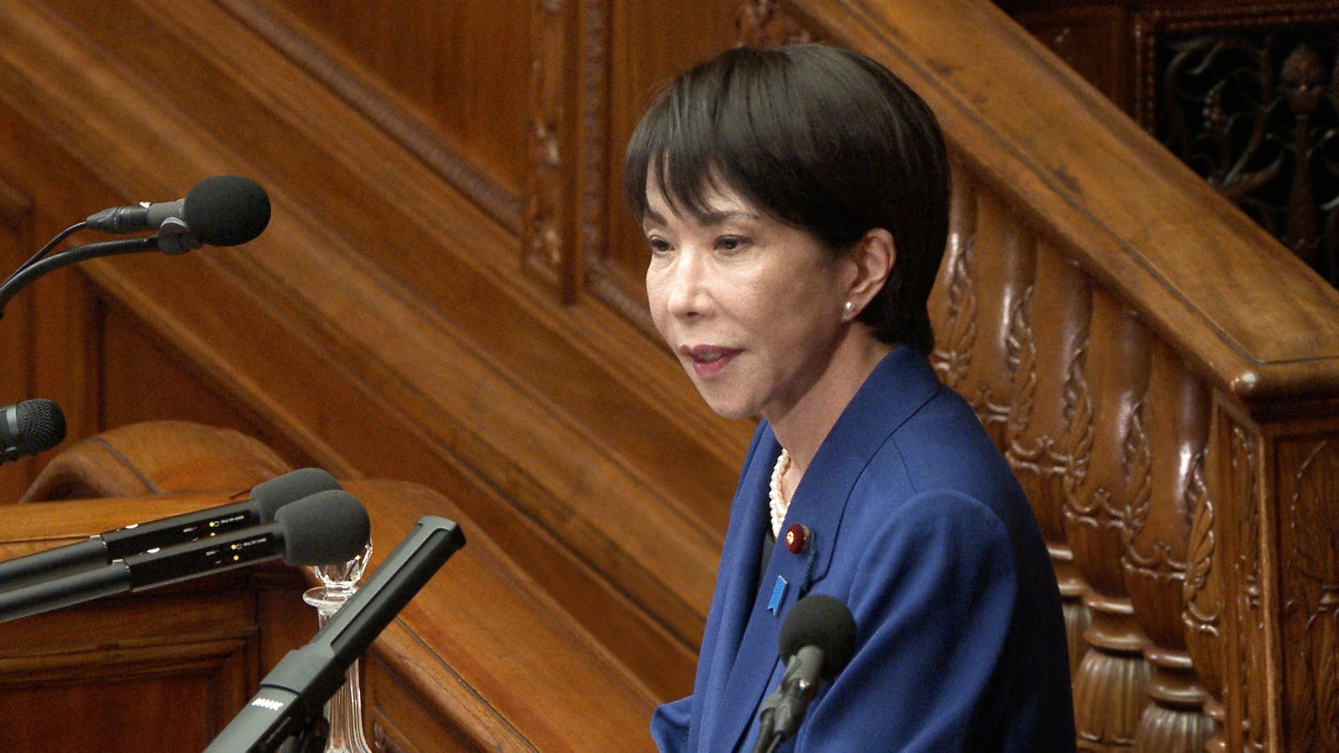 💥首相真言：外国人、油价、宪法，全都要变！