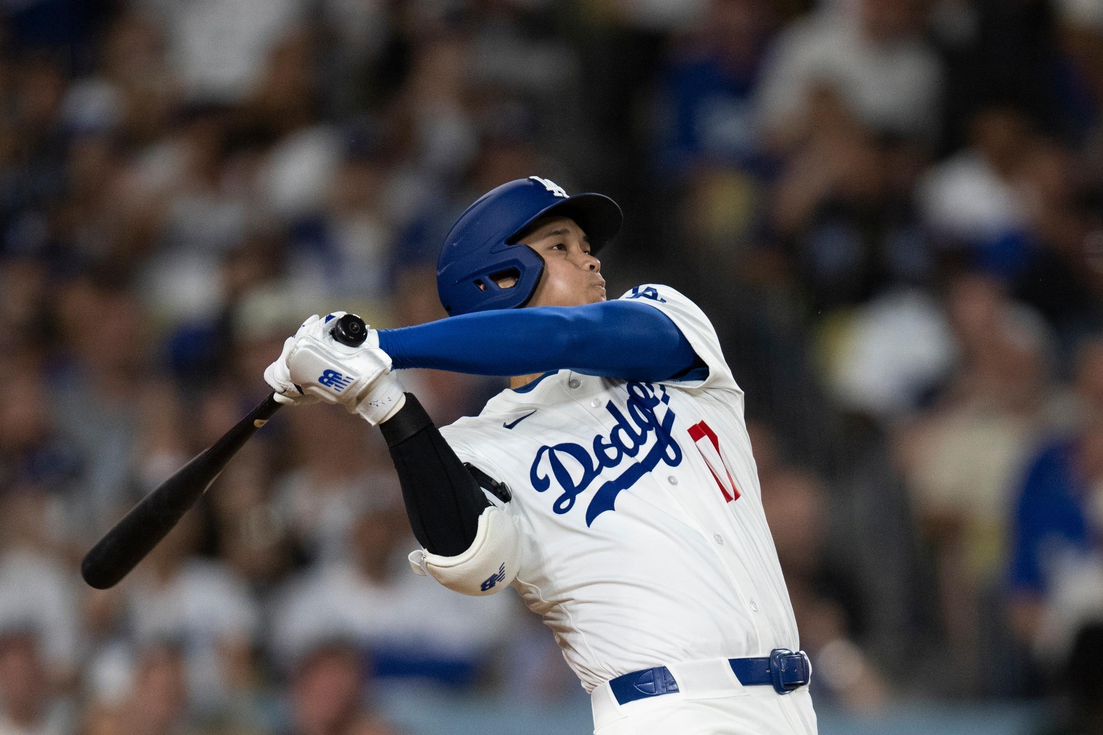 💥大谷翔平：又轰巨炮！季后赛再添一记，简直无敌！