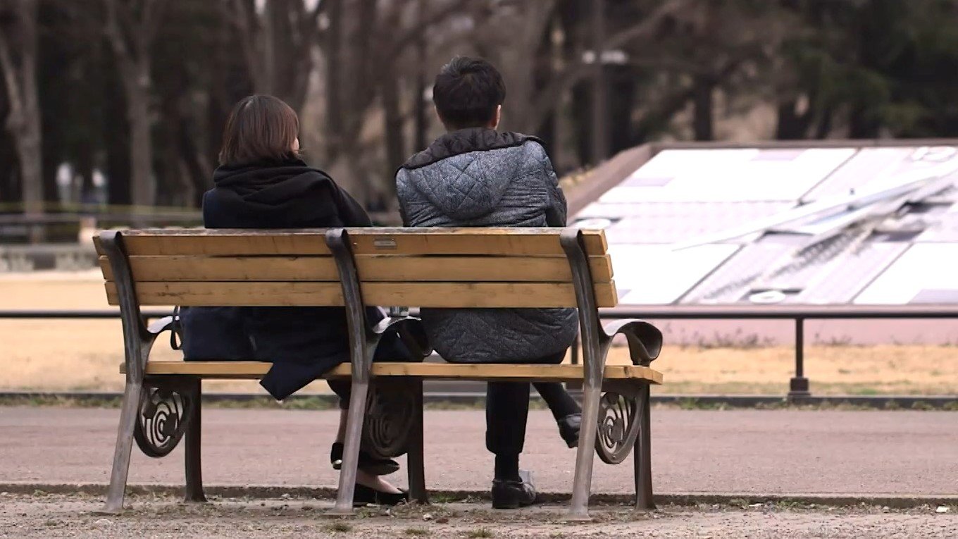 💔年龄差变小了！“男上女下”的婚恋迷局，谁在焦虑？