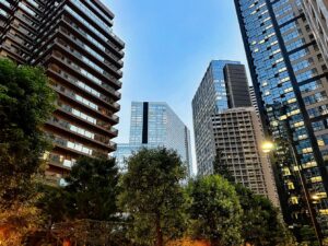 💥京大教授预言：东京塔尖房也逃不脱崩盘！ 封面