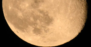 🌙少年拍月亮，结果…哇！这光景绝了！(450万赞) 封面